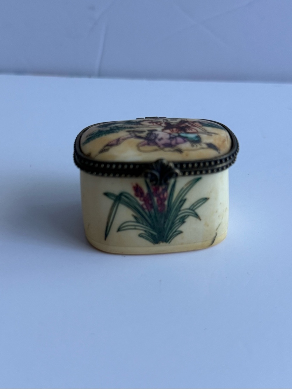 Vtg Bone Handmade Trinket Box With Farmers , Flowers, And A BrassOrnate Trimming